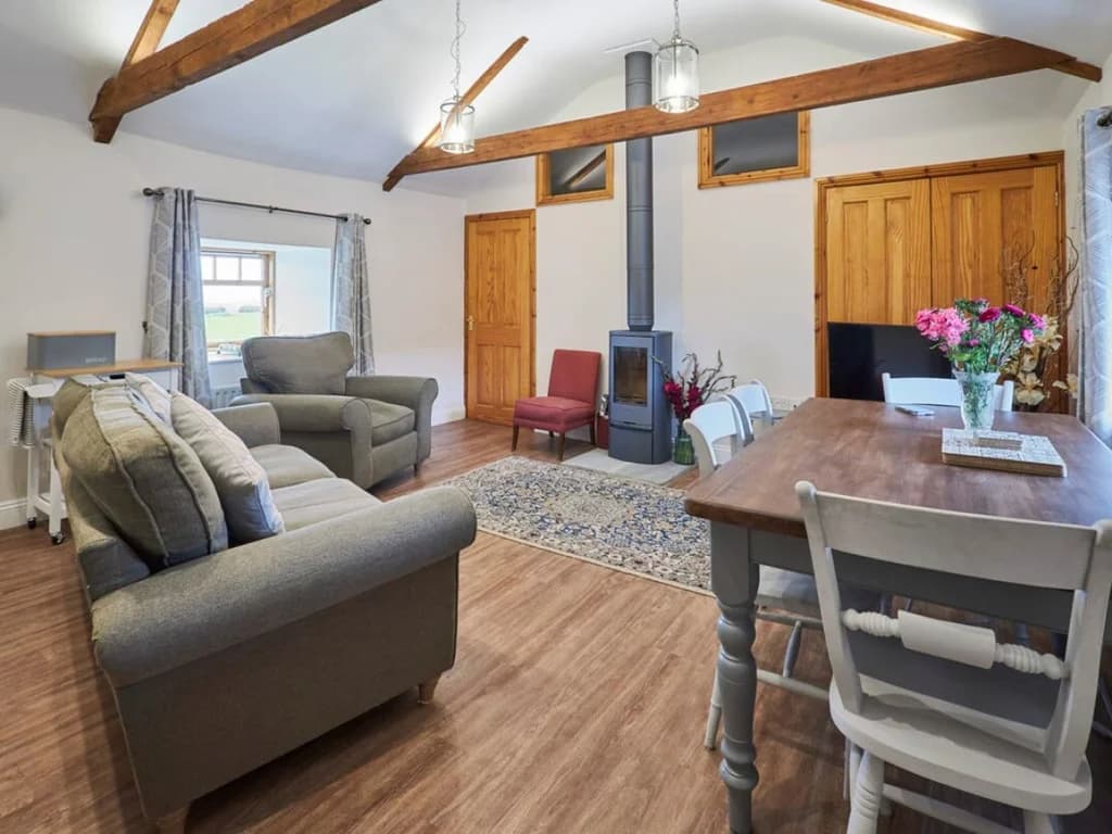 The Granary at Carr Edge Farm