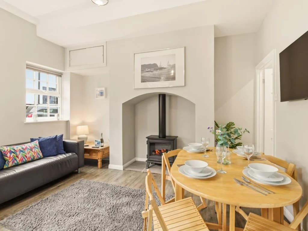 Longsands Cottage