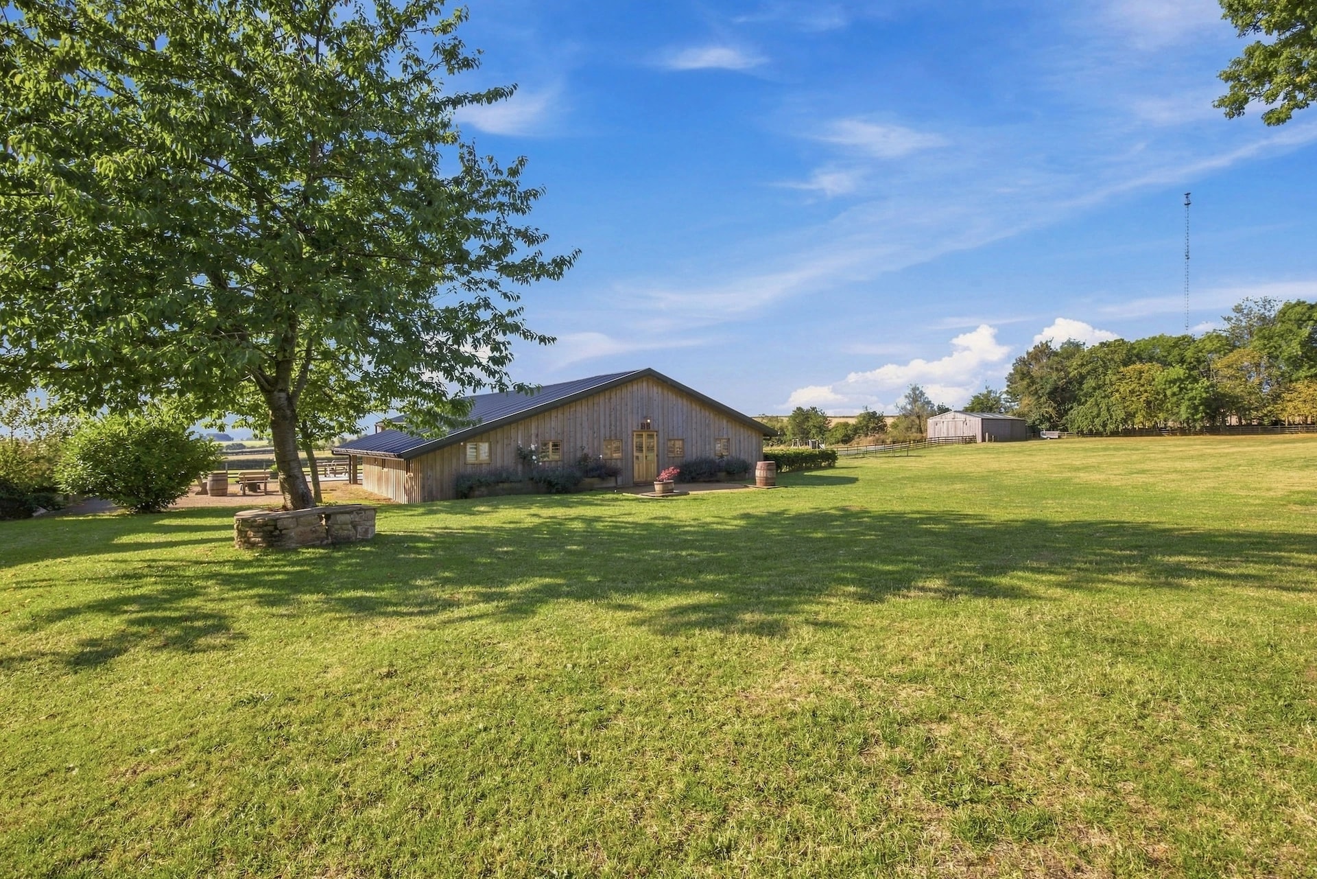 The Big Barn — photo 4