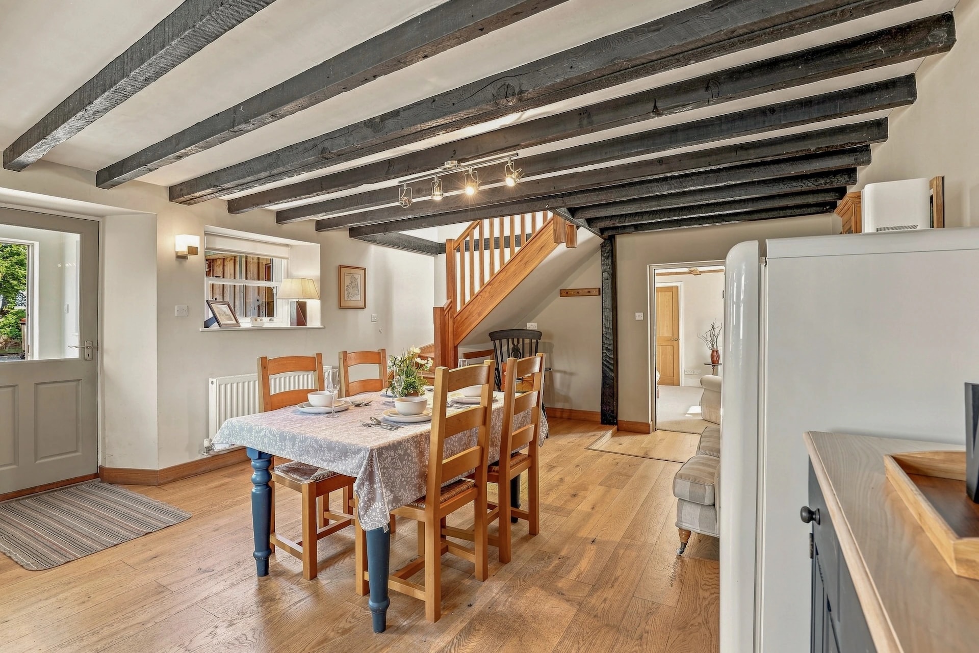 The Old Woodworker's Cottage — photo 2